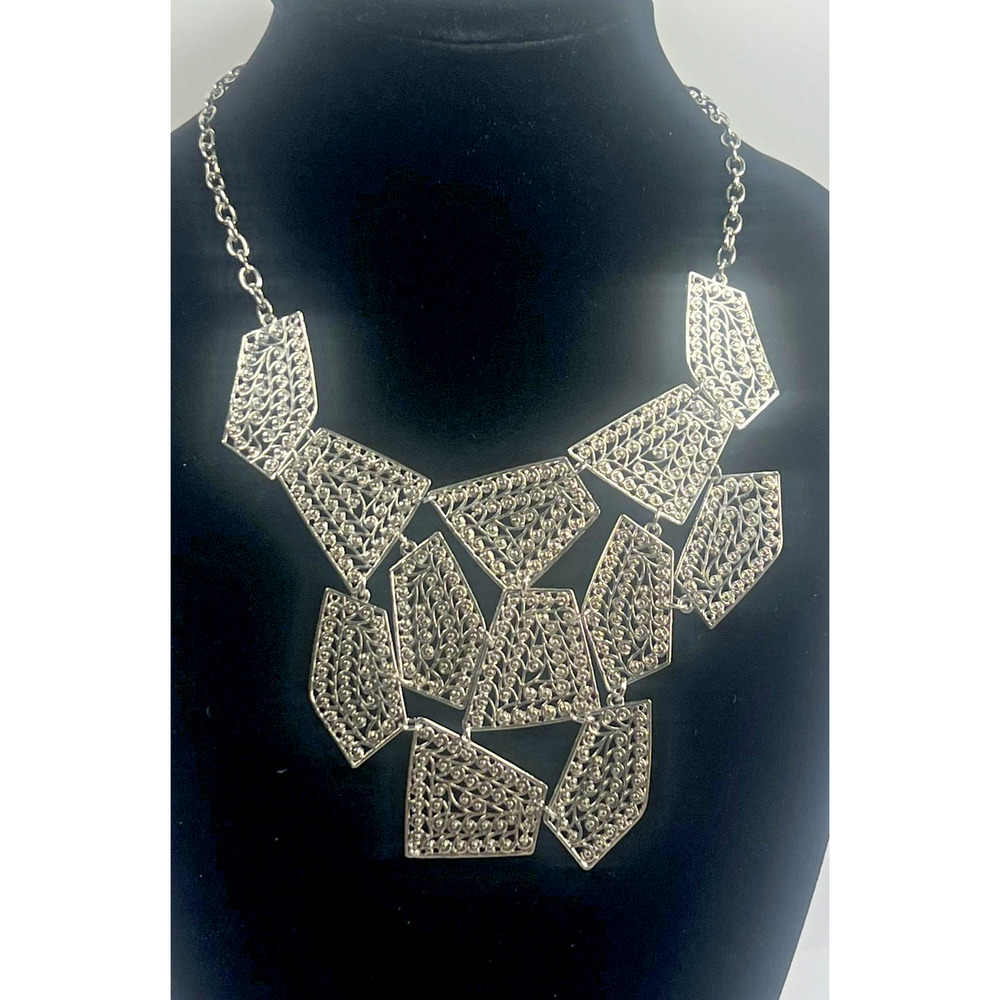 Bold Silver Tone Filigree Asymmetrical Panel Links Art Deco Style Bib Necklace